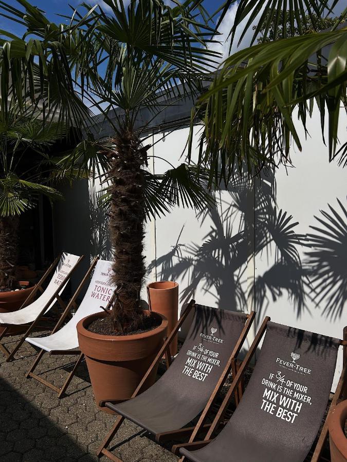 Landhaus Hotel Neuss Exterior foto
